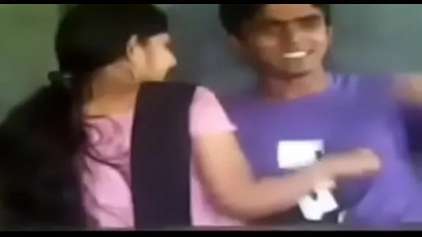 XXX Indian students public romance in classroom nieuwe video's