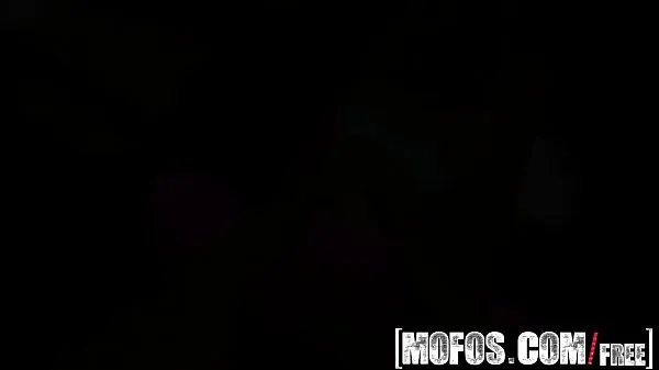 XXX Mofos - Pornstar Vote - Mia Malkovas Yoga Sex Tape starring Mia Malkova 신선한 동영상