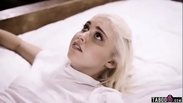 XXX Blind virgin teen blonde fucked by fake black doctor nieuwe video's