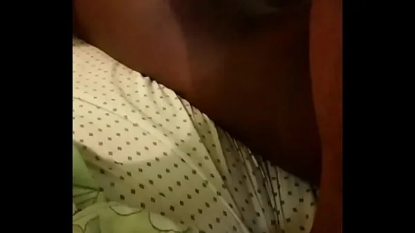 XXX petite Ghanaian nympho takes big black cock with ease Model:myself k sveže videoposnetke