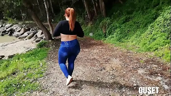XXX I fuck a girl with a big ass in the bush and I did all the cum on her Video baru