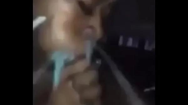 XXX Exploding the black girl's mouth with a cum วิดีโอสด