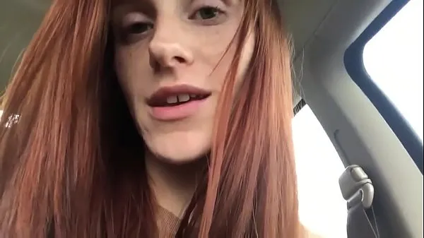 XXX Cute Redhead shops for and uses cucumber مقاطع فيديو جديدة