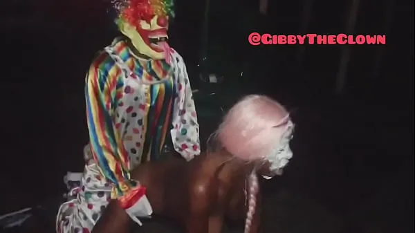 XXX Gibby The Clown stuff girl face in pie and fucks her hard Video segar