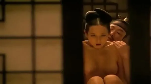 XXX The Concubine (2012) - Korean Hot Movie Sex Scene 2 sveže videoposnetke
