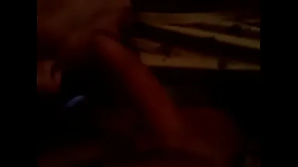 XXX milf fuck buddy swallows cock sveže videoposnetke
