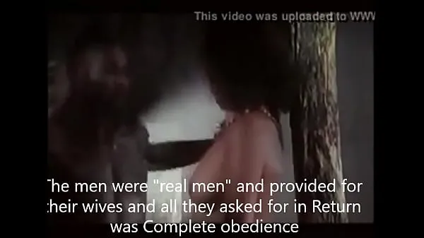 XXX Wife takes part in African tribal BBC ritual ferske videoer