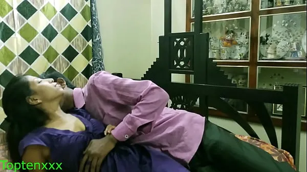 XXX Indian hot fucking with stepbrother!! with Hindi dirty talk čerstvé videá
