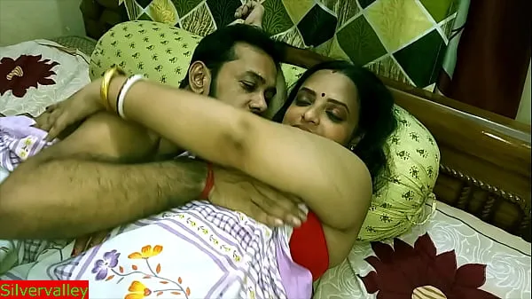 XXX Indian hot xxx Innocent Bhabhi 2nd time sex with husband friend!! Please don't cum inside fräscha videor