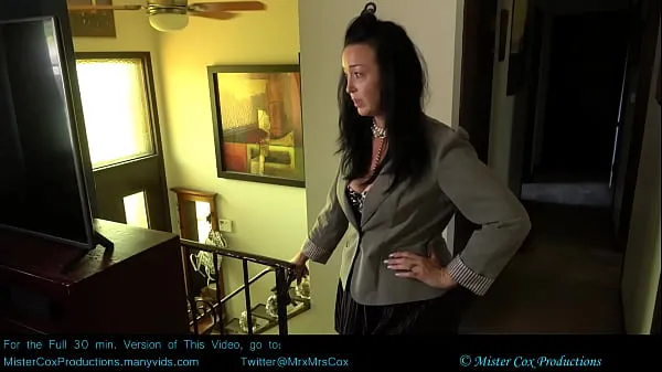 XXX Stepmom MILF Vivian Cox gives her Stepson Tender Loving Care Part 1 - Mrxmrscox sveže videoposnetke