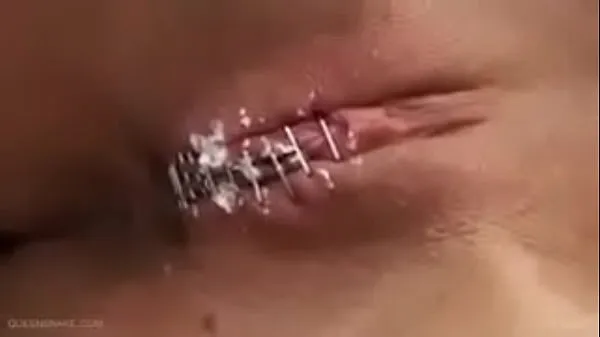 XXX BDSM lesbians t. with staplers yeni Videolar