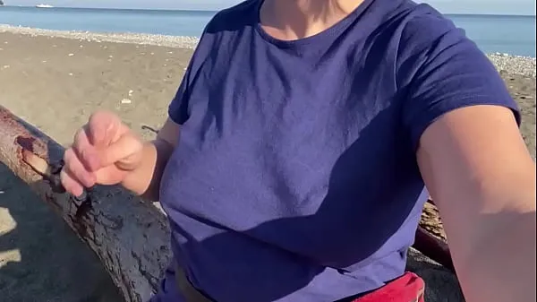 XXX تازہ ویڈیوز Pissed herself on a public beach. And peed in the bathroom and then started farting. Pee compilation. Pissing outdoor. Pissing outside ہے