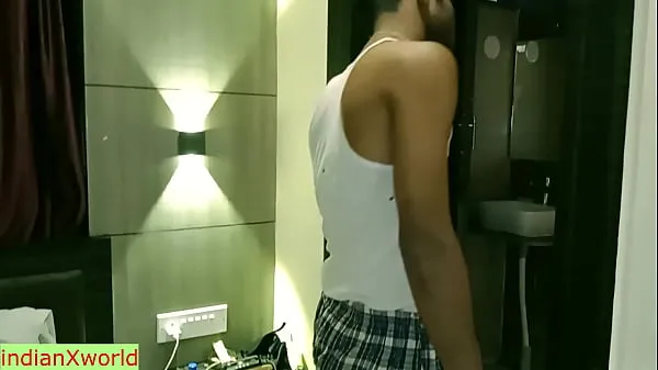 XXX Beautiful Indian girl first time sex with desi lover!! Please fuck slowly čerstvé videá