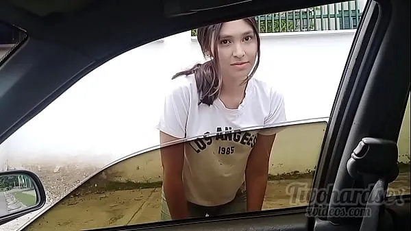 XXX I meet my neighbor on the street and give her a ride, unexpected ending fräscha videor