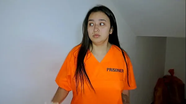 XXX Dude makes an escaped prisoner his whore fräscha videor