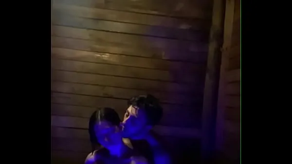 XXX Kisses and sex in the Chilean Latin water Video mới