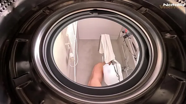 XXX Big Ass Stepsis Fucked Hard While Stuck in Washing Machine新鲜视频