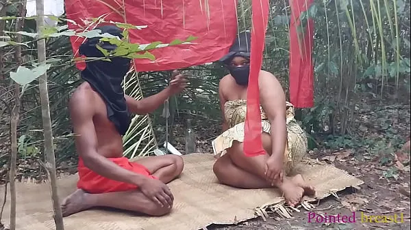 XXX Akwa Ibom native doctor couldn't believe he could fuck such a beautiful virgin girl in his shrine Video baru