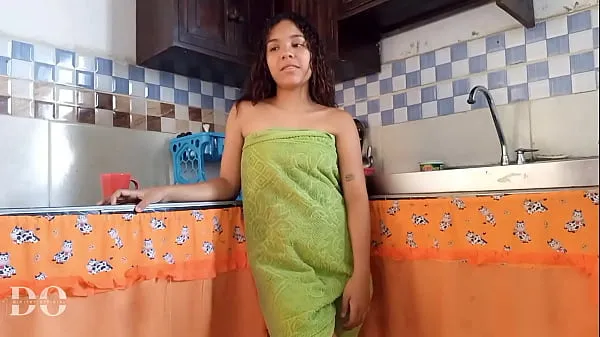 XXX What a delight when you are freshly bathed and they fuck you to start the day very well full of milk fresh Videos