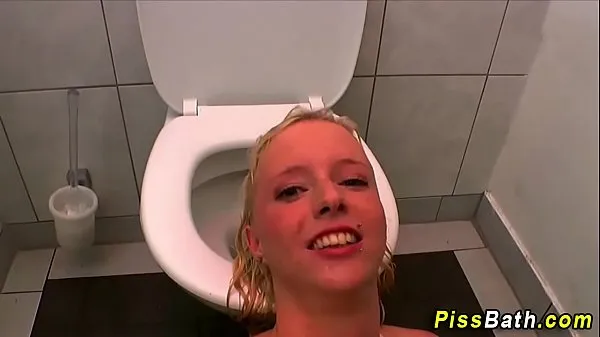 XXX Fetish ho covered in piss Video baru